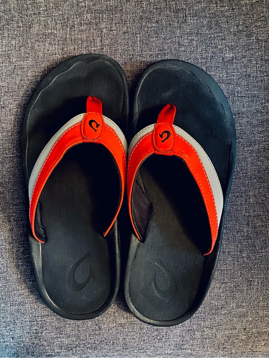 OluKai Flip Flops with Red and Gray Strap